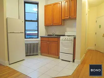 Rented by Bond New York