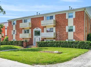 1002 E Harding Dr APT 201, Urbana, IL