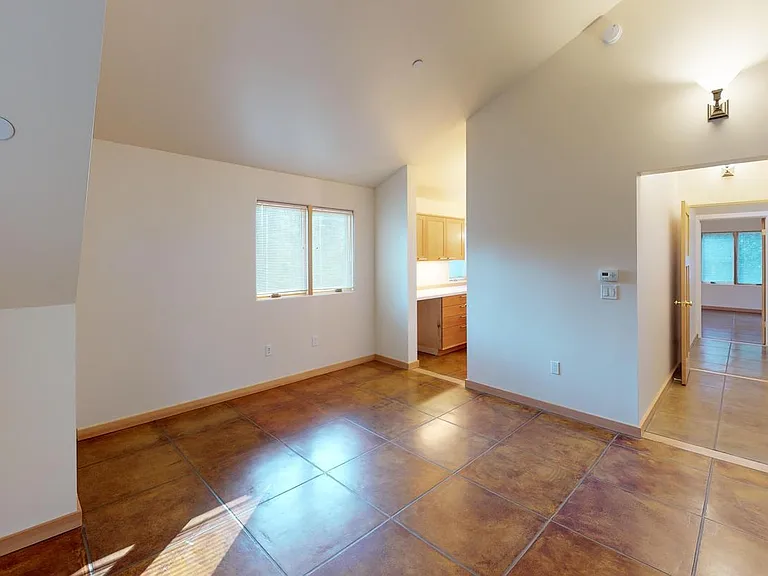 6540 Valley View Rd — Photo 13