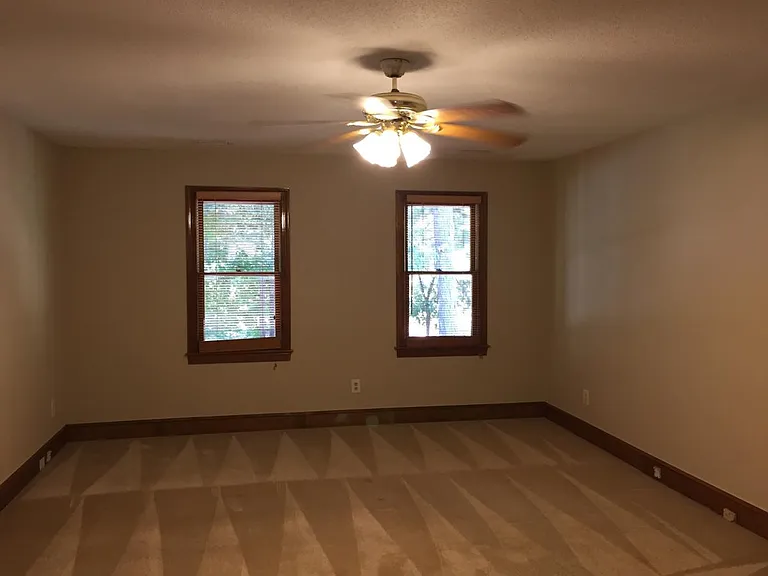 6508 Valley Estates Dr — Photo 8