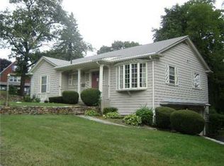 53 Dexterdale Dr, Warwick, RI 02886