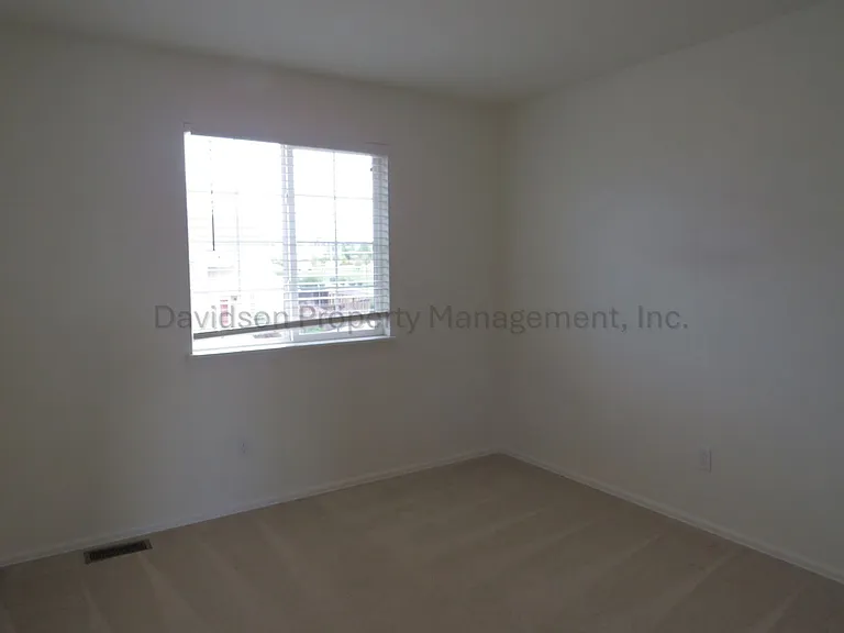 7629 Autumn Knoll Dr — Photo 12