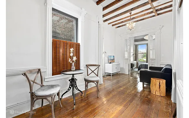 Sold by Douglas Elliman | media 19