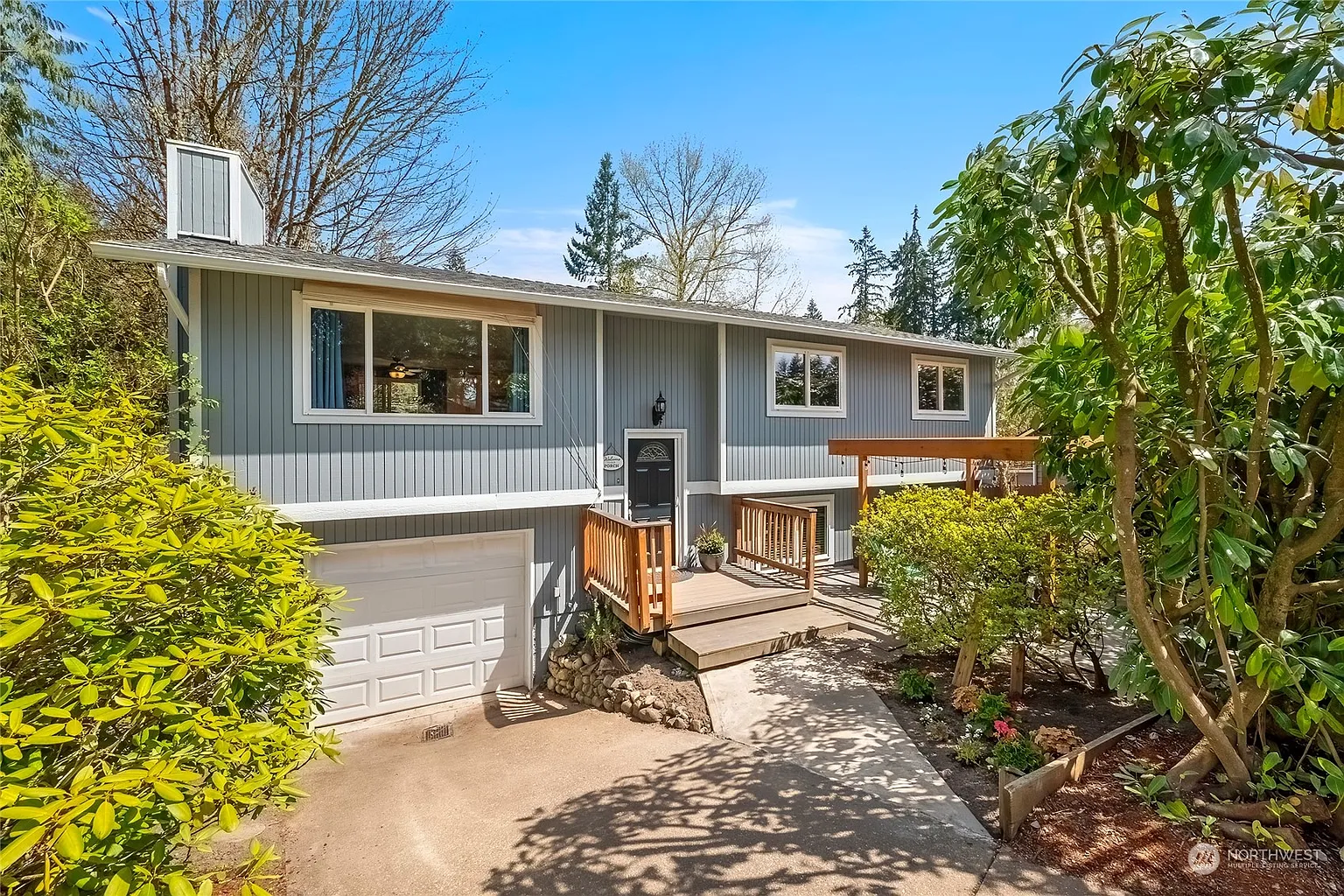 15852 199th Avenue NE photo 1