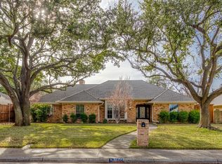 7822 Glenneagle Dr, Dallas, TX 75248