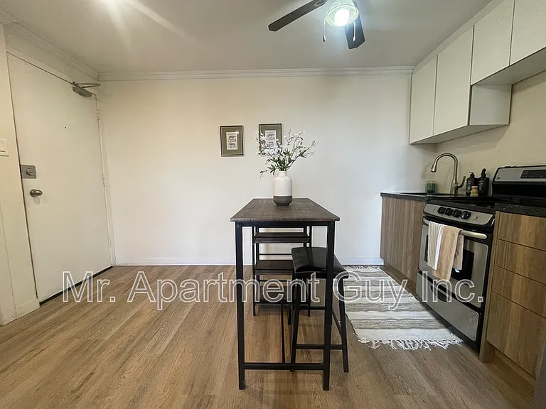 44 Victoria Ave S #303 — Photo 6