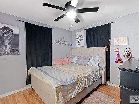 4th image of 534 N P St