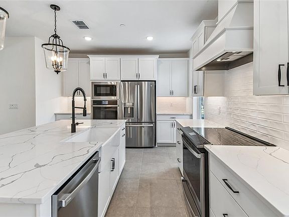 4th image of 206 Pasquala Way