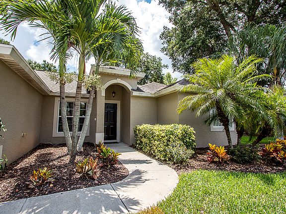 4th image of 468 High Hawk Cir