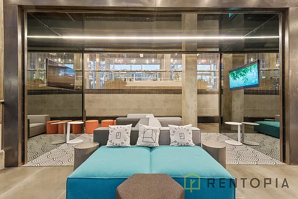 Rented by The KCI Group | media 51