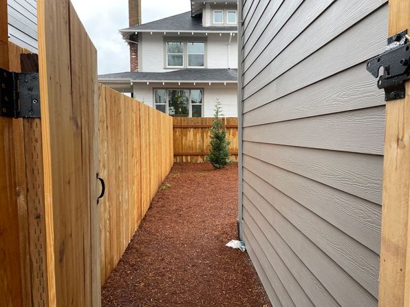 5571 NE Killingsworth St Unit B