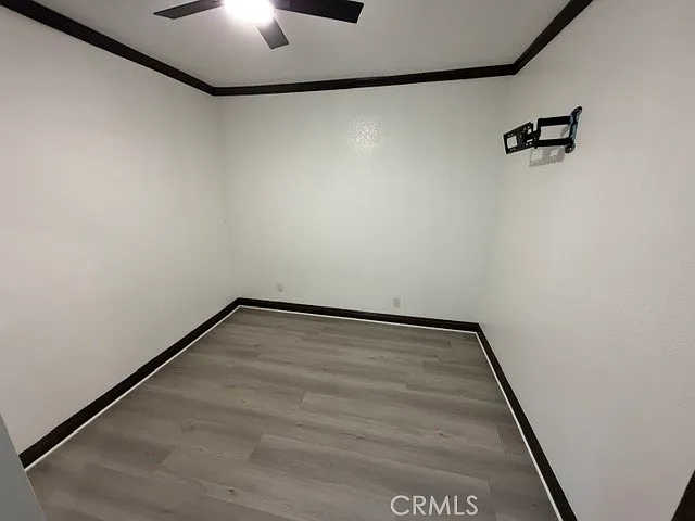1151 W 90th St — Photo 12