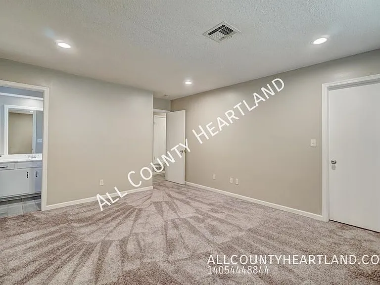 1528 Apollo Rd — Photo 8