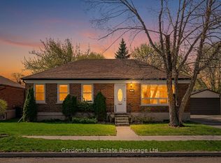 705 Bellaire St, Peterborough, ON K9J3Y7