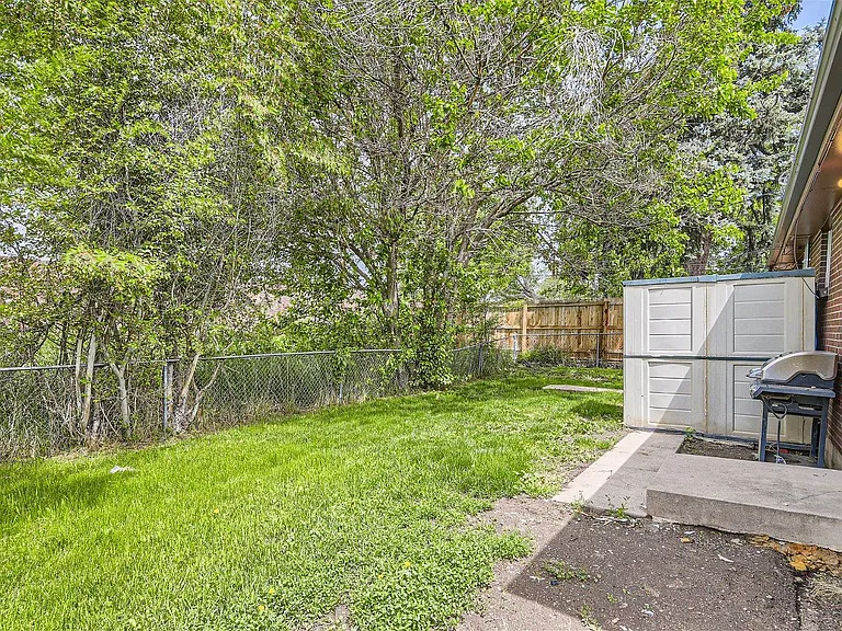 3227 S Huron St — Photo 22