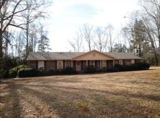 307 McGowan Ave, Abbeville, SC 29620
