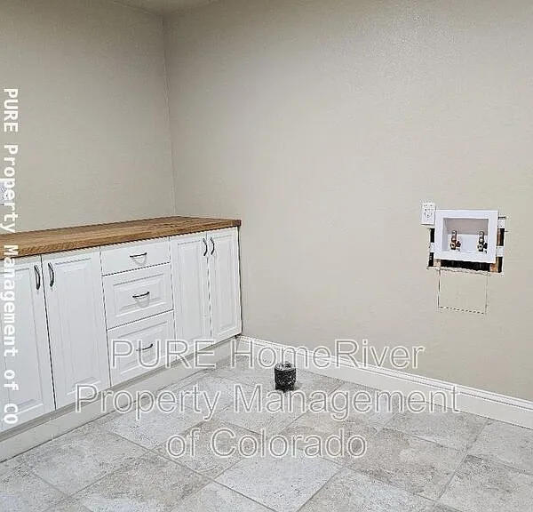9394 Cove Creek Dr — Photo 25
