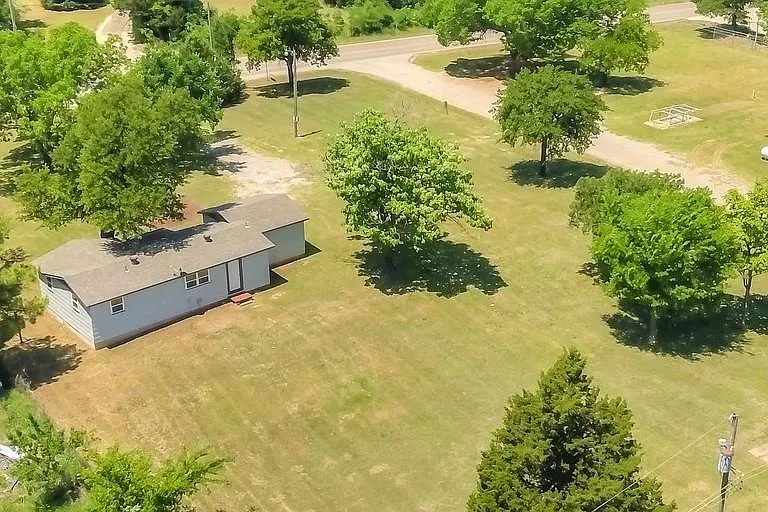 6700 N Coltrane Rd — Photo 14