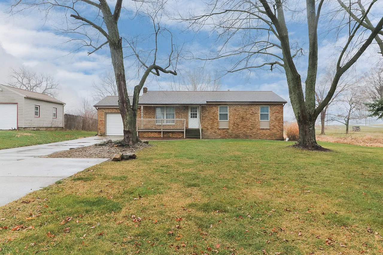 312 E Court St photo 1