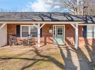 6030 Bobbybrook Dr, Clemmons, NC 27012