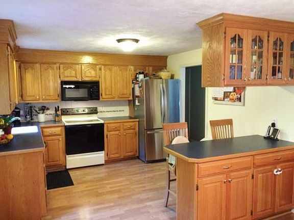 3rd image of 24A Sparhawk Dr
