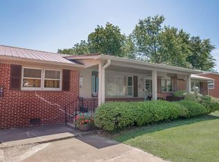 112 Virginia St, Martin, TN 38237