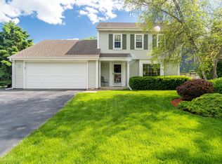 N78W15511 Old Gate Rd, Menomonee Falls, WI 53051