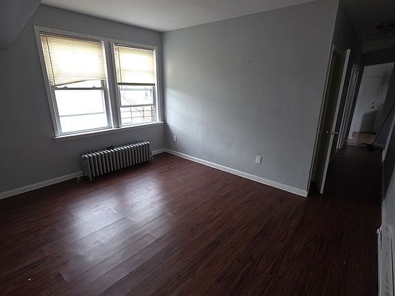 3rd image of 16 Stanley Pl #3LS