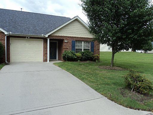 1st image of 5331 Avery Woods Ln