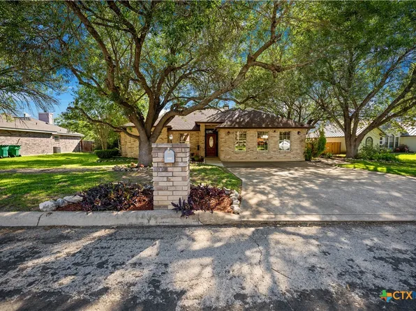 103 River Mdw, Castroville, TX 78009