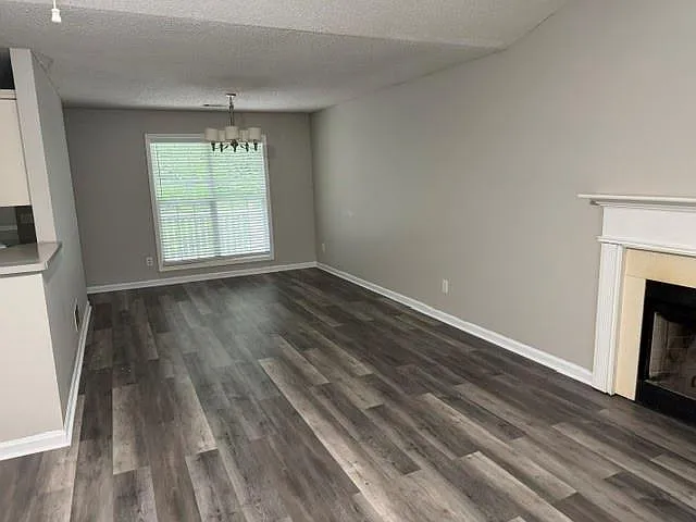 5920 April Dr — Photo 3
