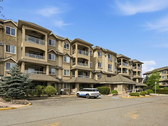 3rd image of 1960 Enterprise Way Unit 206