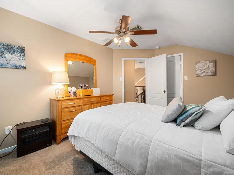 13835 Cane Valley Ct — Photo 29