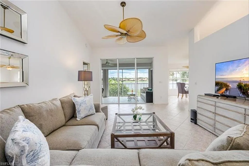 2 bed, 2.0 bath, 1793 sqft, $7,000 — Photo 3