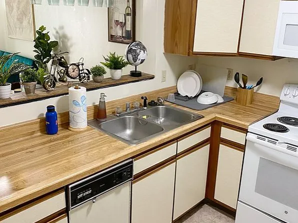 1396 Hunters Rd APT G, Harrisonburg, VA 22801