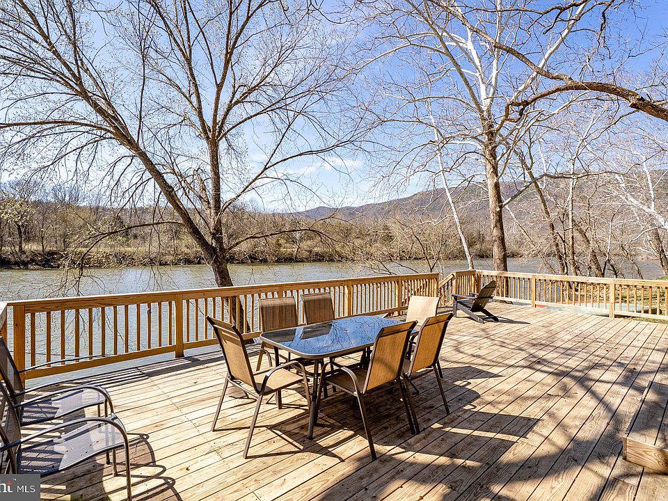 1st image of 1660 Canoe River Dr