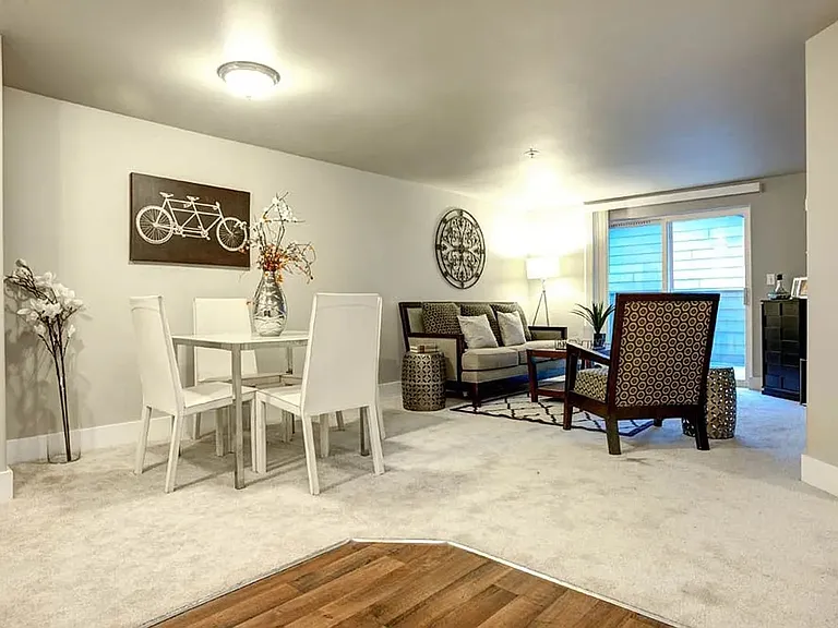 LC Park Place Apartments — Photo 6