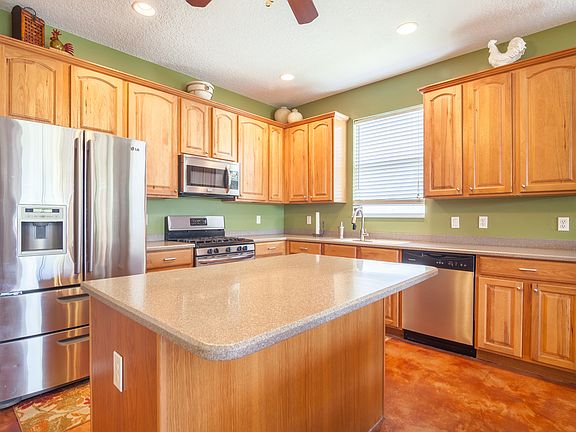 4th image of 4611 Portage Trl