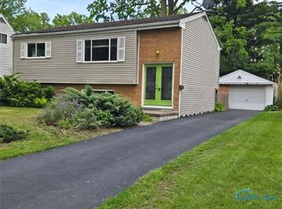 3917 Darewood Dr, Toledo, OH 43623