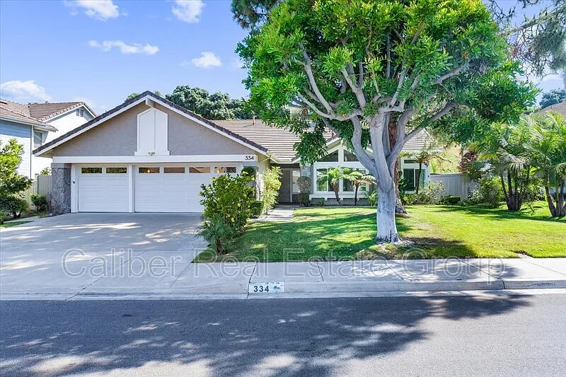 334 Moonstone Bay Dr