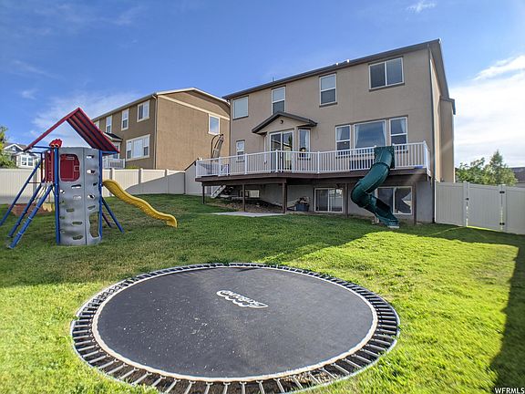 3rd image of 14507 S Cobblefield Cir