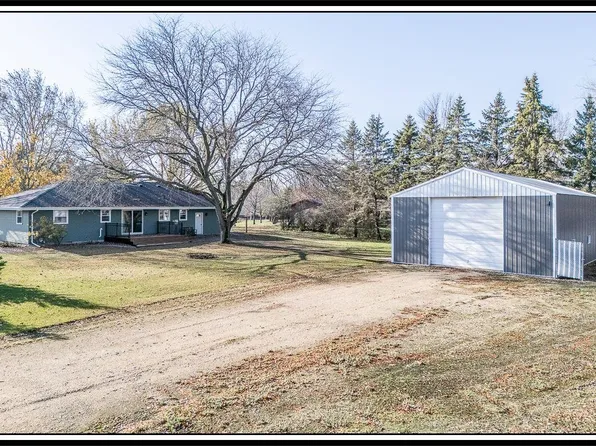 W4826 Country Gate Ln, Black Creek, WI 54106