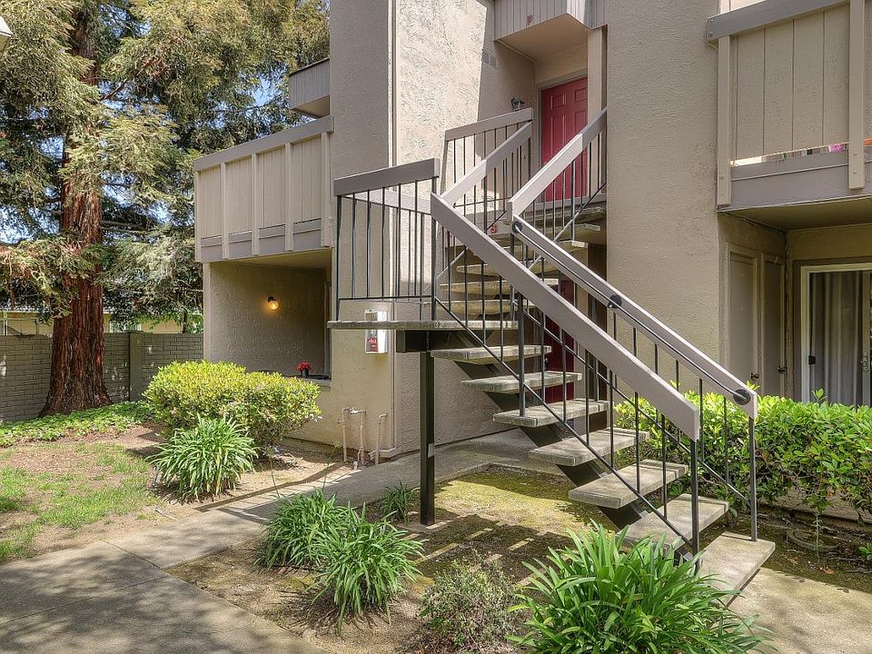 1st image of 841 W California Ave Unit C