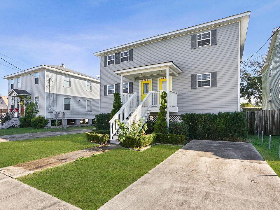 Front w/ offstreet parking