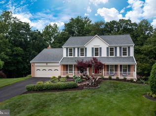 8103 Little Ridge Ln, Fairfax Station, VA 22039