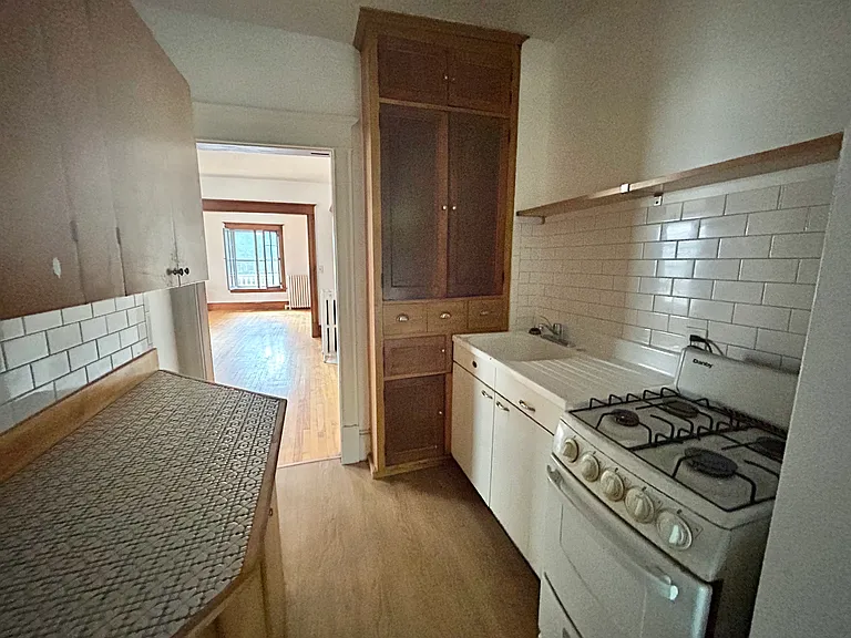 2517 Emerson Ave S #3 — Photo 4