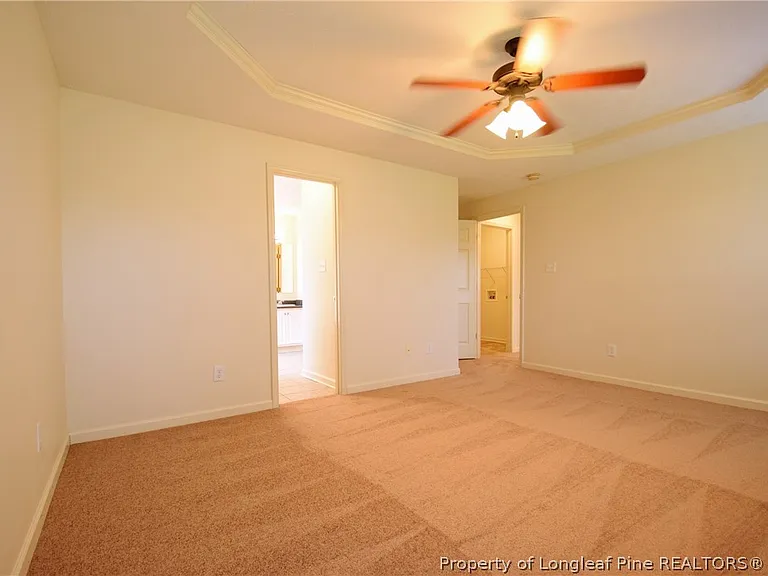 127 Blue Water Dr — Photo 9