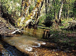 24080 High Pass Rd, Junction City, OR 97448