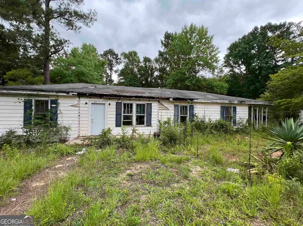 2631 Fayetteville Rd, Griffin, GA 30223