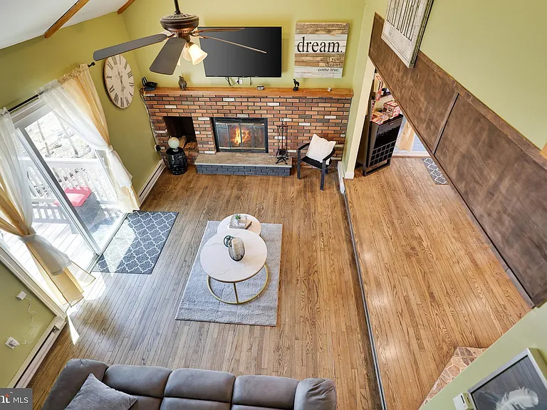 163 Cambridge Ct — Photo 20